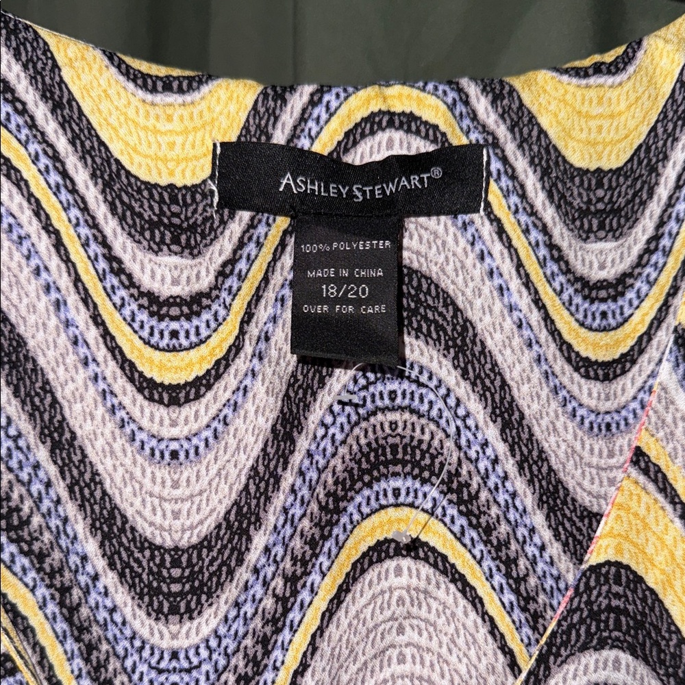 Ashley Stewart Vibrant Wave Dress in Yellow and Black - Picture 5 of 5